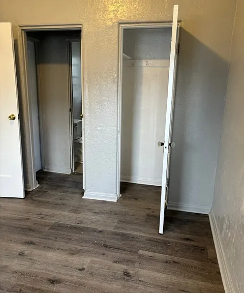 551 W 45th St #3/4 — Photo 7
