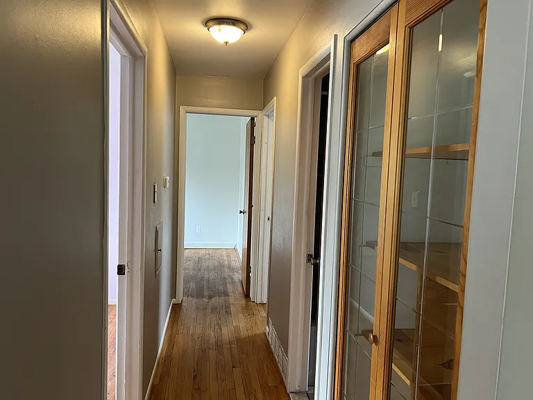 736 Forest St — Photo 10