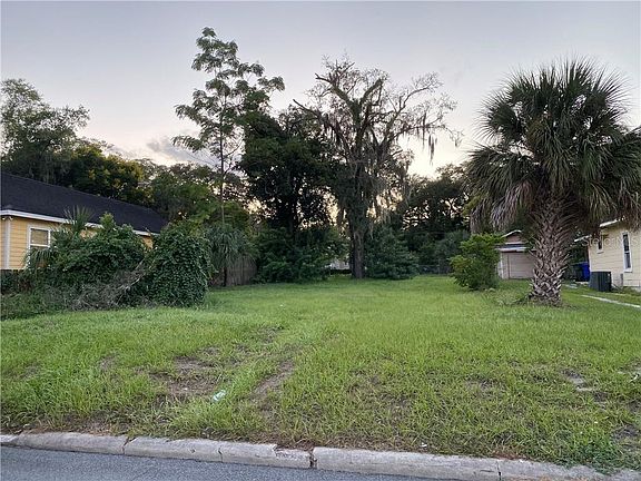 5th image of 618 Gilmore Ave