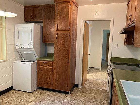 3rd image of 206 S 14th St APT 3
