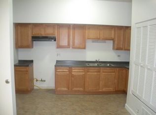 4752 S Wabash Ave APT 107, Chicago, IL 60615