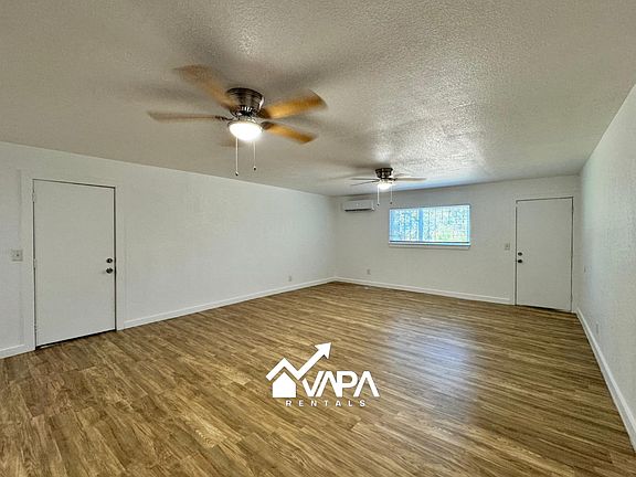 4th image of 5827 Laurel Valley Dr