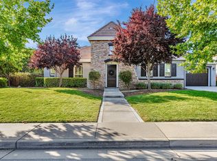 325 Peebles Ave, Morgan Hill, CA 95037