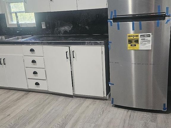 4th image of 707 S 10th St