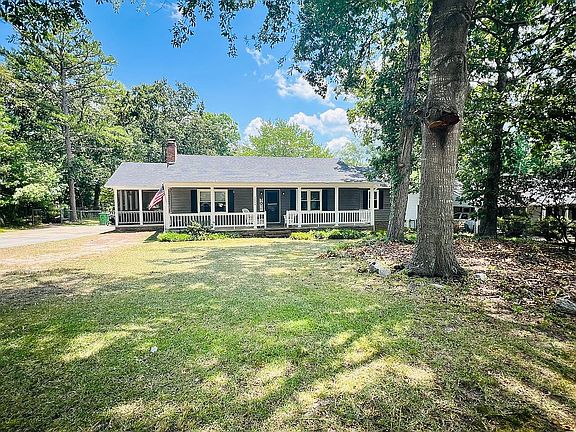 2nd image of 2559 Watson Dr