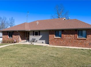 202 Eagle Ave, Gravois Mills, MO 65037