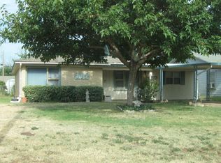 813 Borger St, Plainview, TX 79072