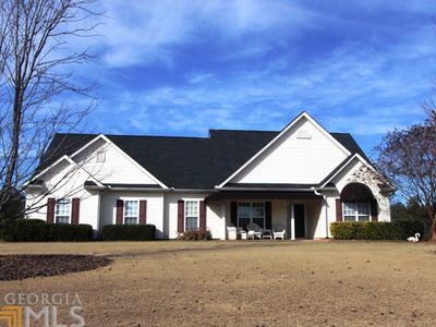 235 Meadows Dr, Senoia, GA, 30276