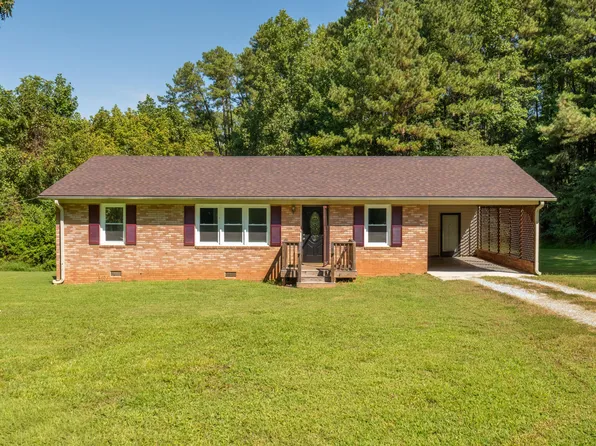 178 Crestview Rd, Siler City, NC 27344