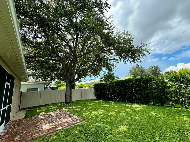 5335 Colony Meadows Ln — Photo 18