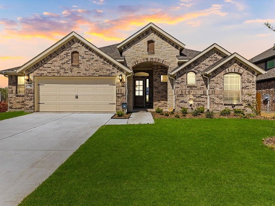 1st image of 691 Majestic Oak Ln