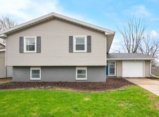 227 Belview Ave, Normal, IL 61761