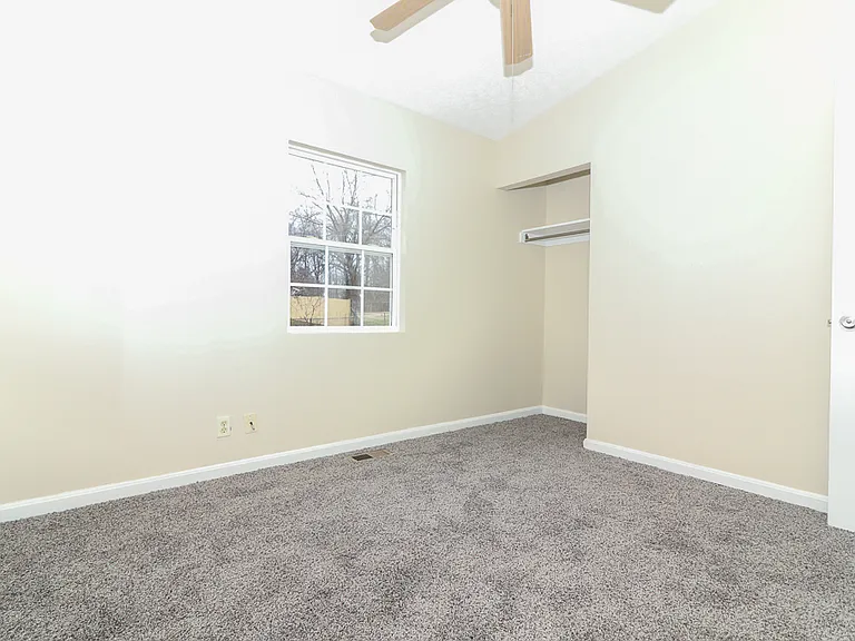 407 Knox Ave — Photo 18