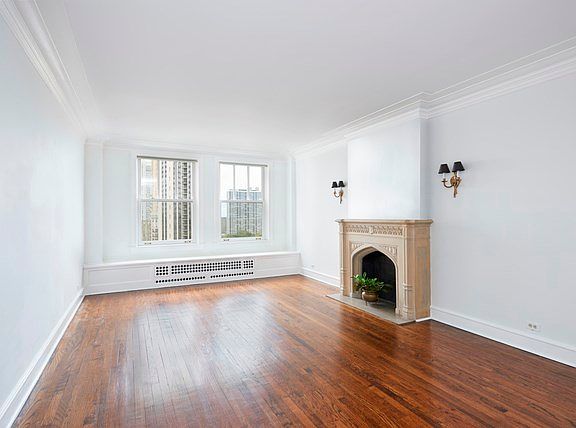 5th image of 2440 N Lakeview Ave #18D