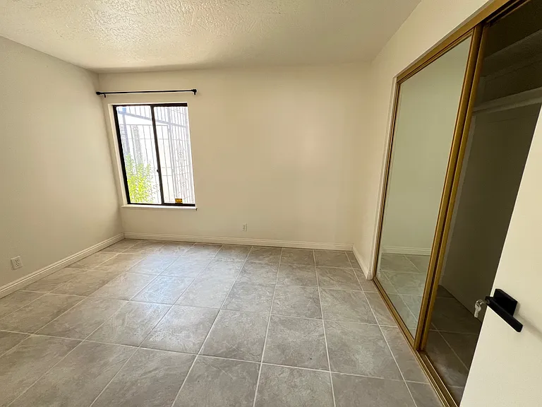 13850 Dahlgren Dr — Photo 12