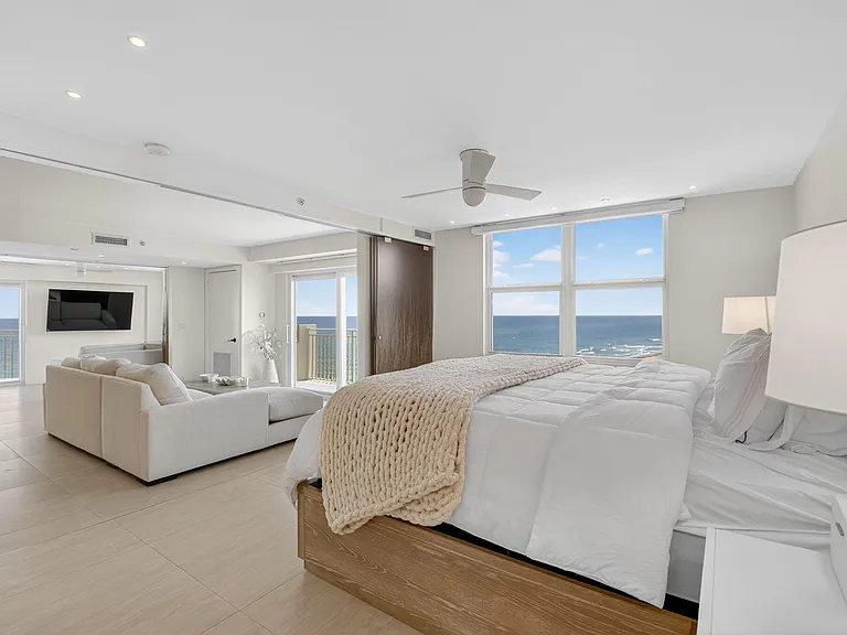 4511 S Ocean Blvd #507 — Photo 10