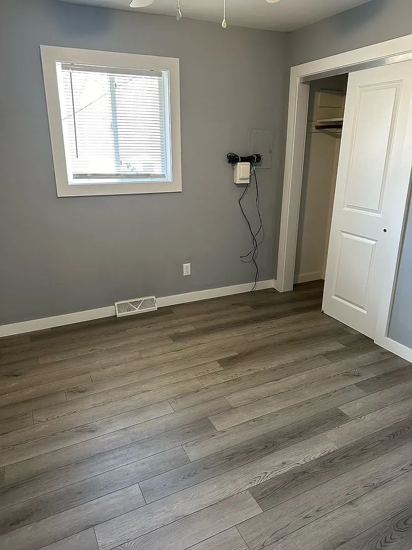 2942 S Walnut St. — Photo 3