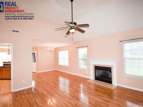 5th image of 1303 Auldridge Dr