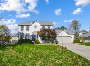 25 Artesian Ct, Springboro, OH 45066