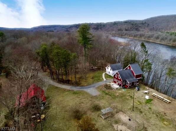 14 Old Mine Road, Walpack Twp., NJ 07881