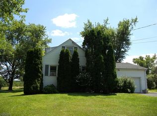 17 Fremont St, Branchburg, NJ 08876