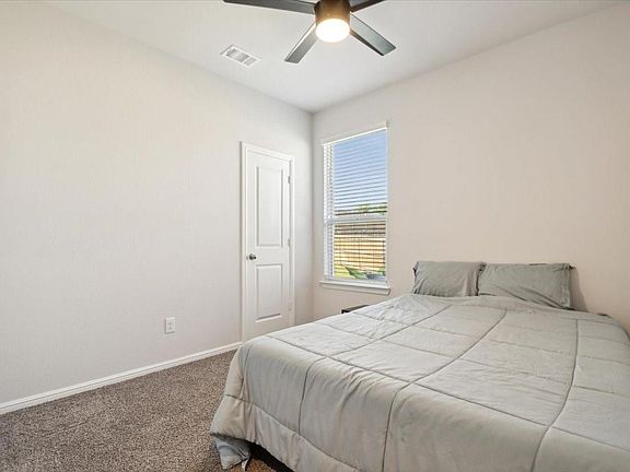 3rd image of 765 Beebrush Dr