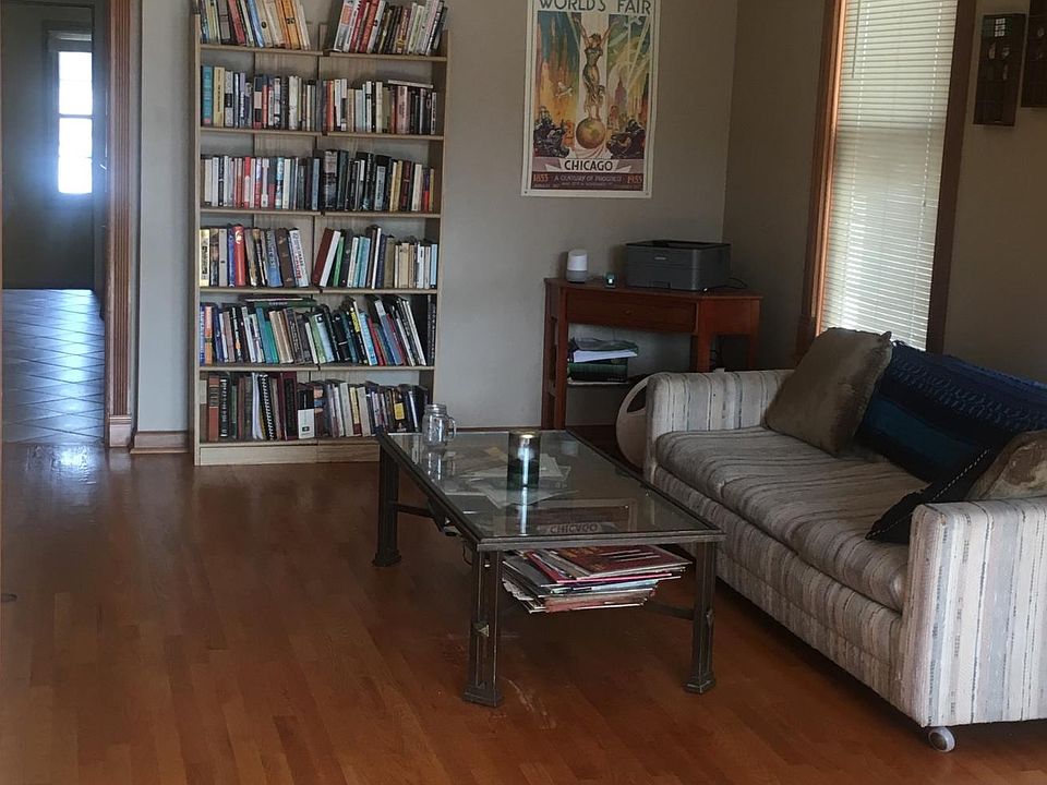 2nd image of 2619 W Homer St