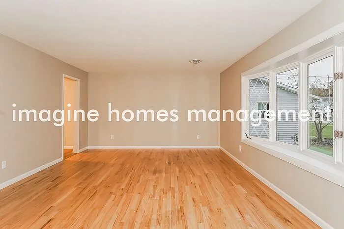 3 bed, 2.0 bath, 1788 sqft, $2,250 — Photo 4