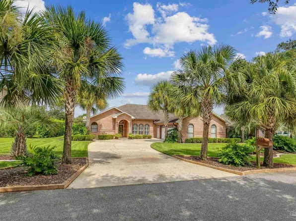 7024 Pro Am Ct, Navarre, FL 32566