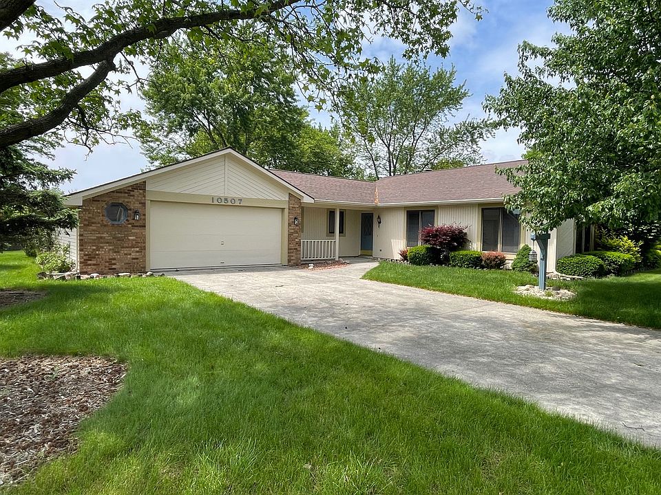1st image of 10507 Longwood Dr