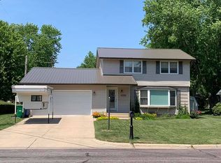 516 16th St SE, Owatonna, MN 55060
