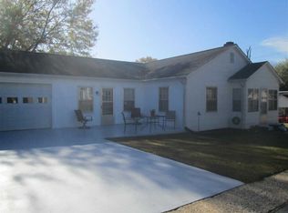 724 W Smith St, Gaffney, SC 29341