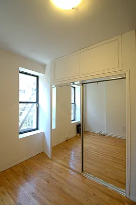 Rented by BLU Real Estate | media 25