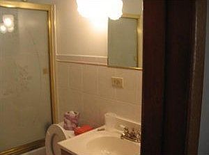 3rd image of 108 Linsdale Dr