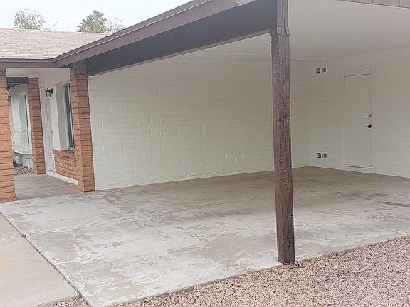 4th image of 2109 E Cornell Dr