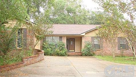 1st image of 4005 McLaughlin Dr #2