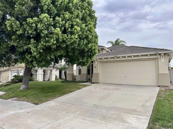 1331 S Hills Dr, Chula Vista, CA 91915