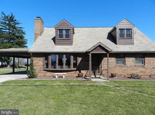 601 Evergreen Rd, New Cumberland, PA 17070