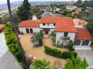 849 Cavanagh Rd, Glendale, CA 91207