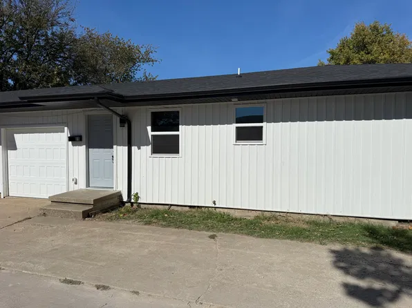 609 N Belview Ave Unit A, Springfield, MO 65802