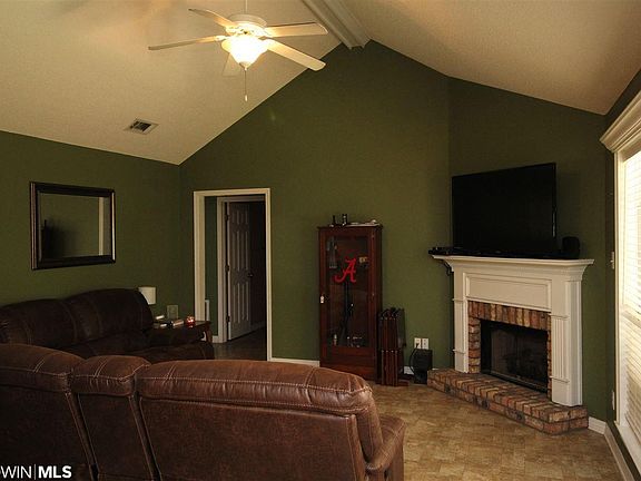 2nd image of 8271 Woodland Hills Dr