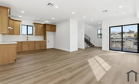 3126 Blanchard St #2 — Photo 7