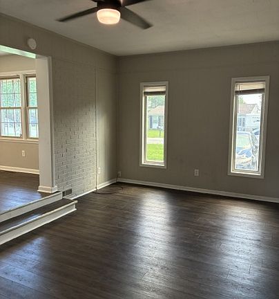 2nd image of 406 Caramel Dr