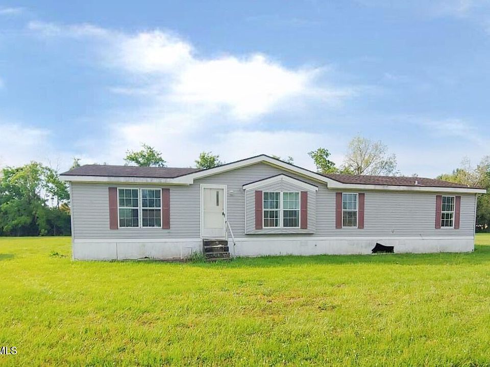 1st image of 1066 Poydras Pl