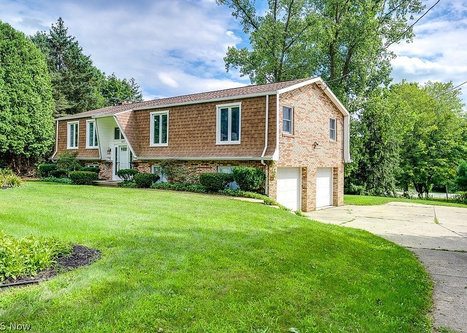 4815 Laburnum Dr, Akron, OH 44319 Zillow