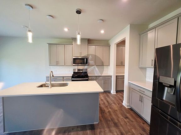 2nd image of 107 Ledgemont Way