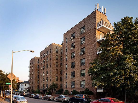 5th image of 7210 41st Ave APT 2J