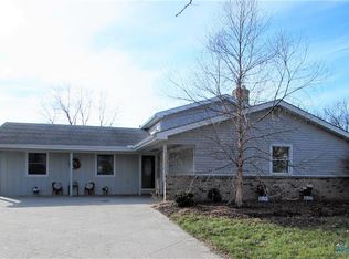 9631 Millcroft Rd, Perrysburg, OH 43551