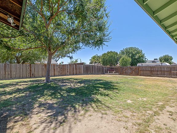 5th image of 1301 E Aspen Avenue