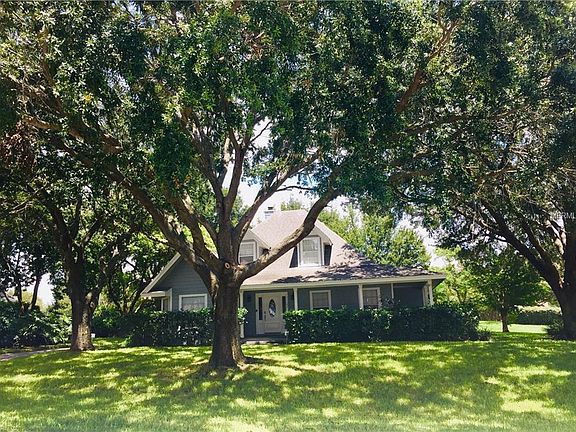 3rd image of 11147 Skyway Dr